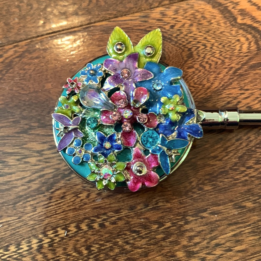 Enamel and crystal purse hanger